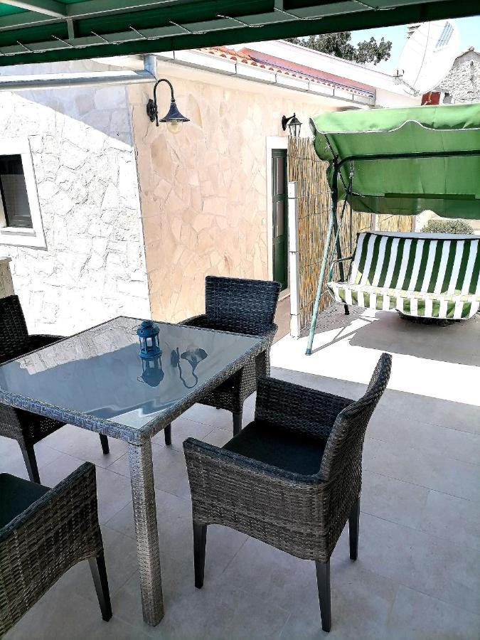 Apartmani Kremena Small Beach 200M Klek Exterior foto
