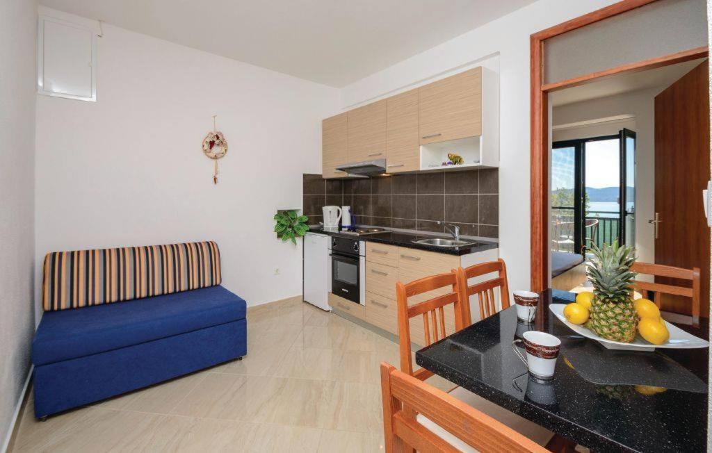 Apartmani Kremena Small Beach 200M Klek Exterior foto